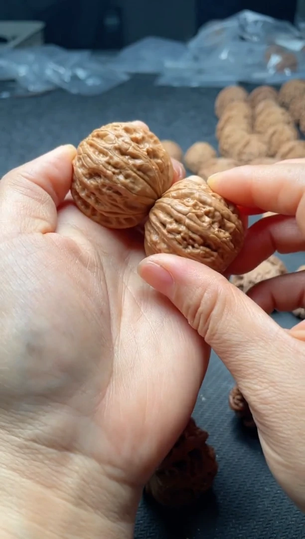 把件文玩核桃w107  铁锤 40尺