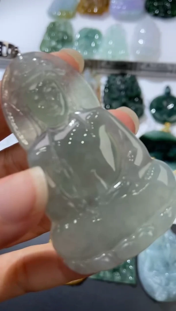 18K金镶嵌挂件翡翠379649  多人