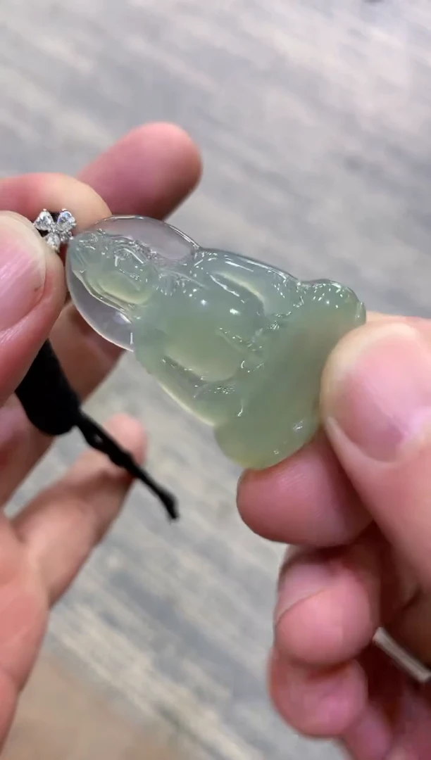 颈饰未镶嵌翡翠天然A货翡翠