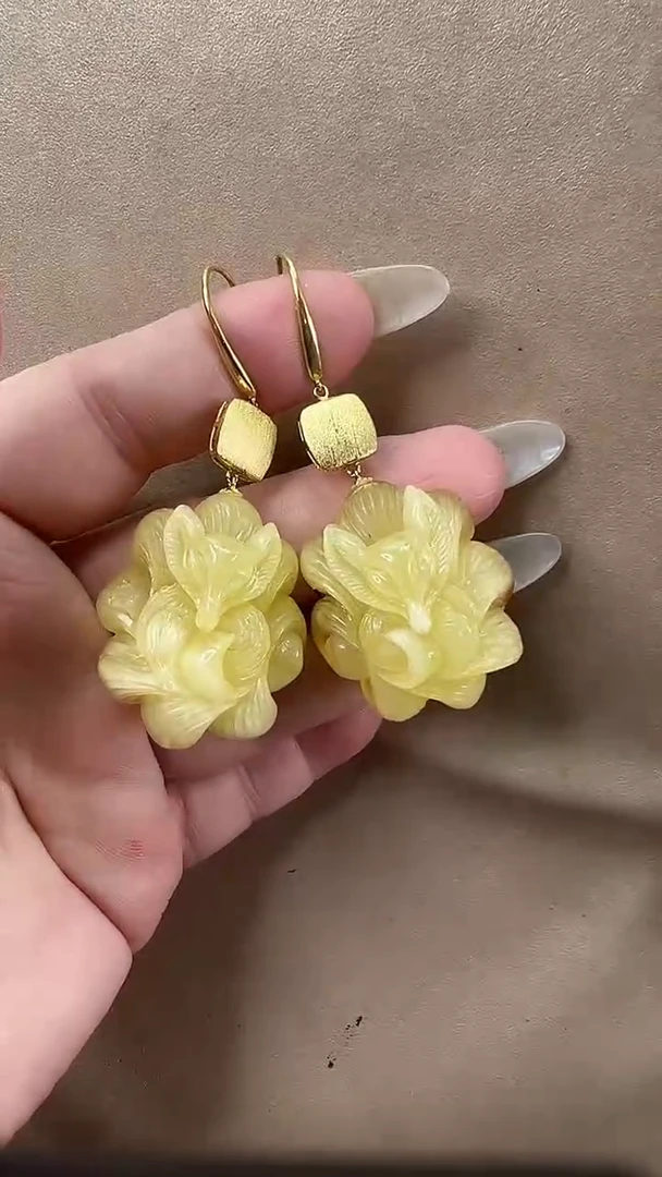 琥珀颈饰未镶嵌耳环