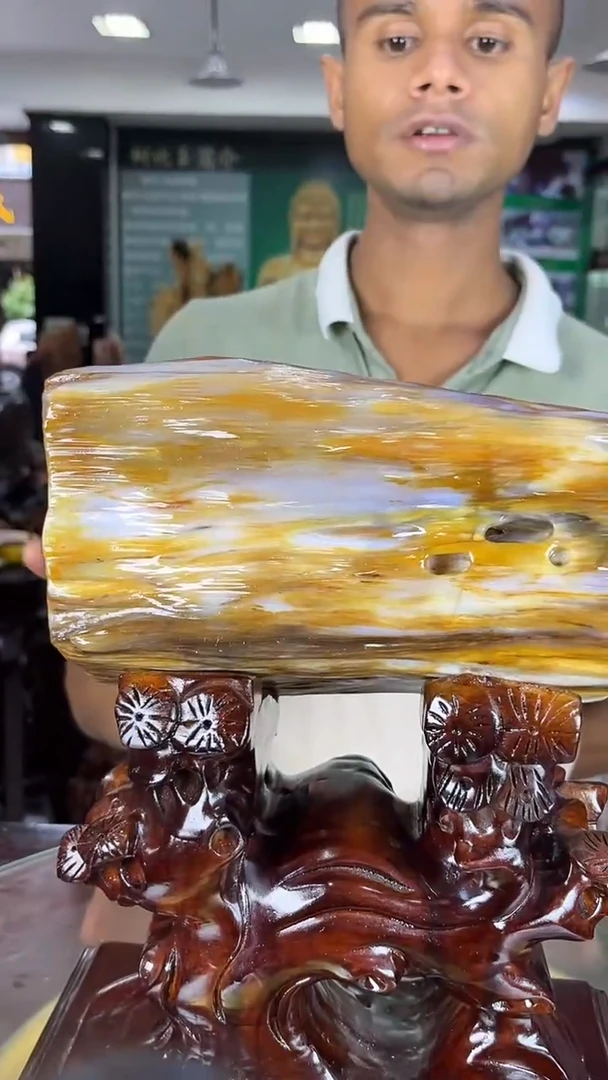 缅甸天然树化玉摆件