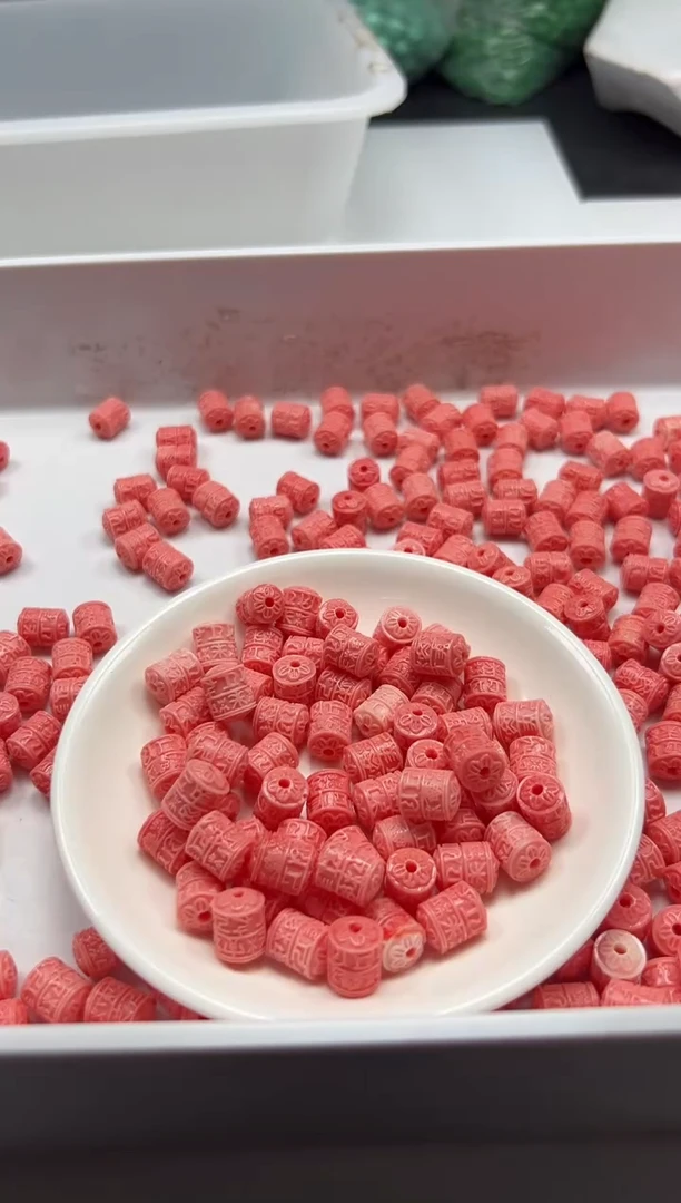 未镶嵌颈饰拼合珍珠（马贝珠）x1291女*王贝六字桶珠*2颗