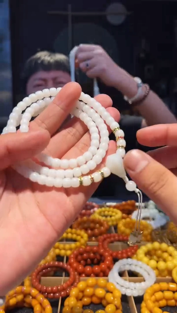 未镶嵌手串和田玉8左右直切108