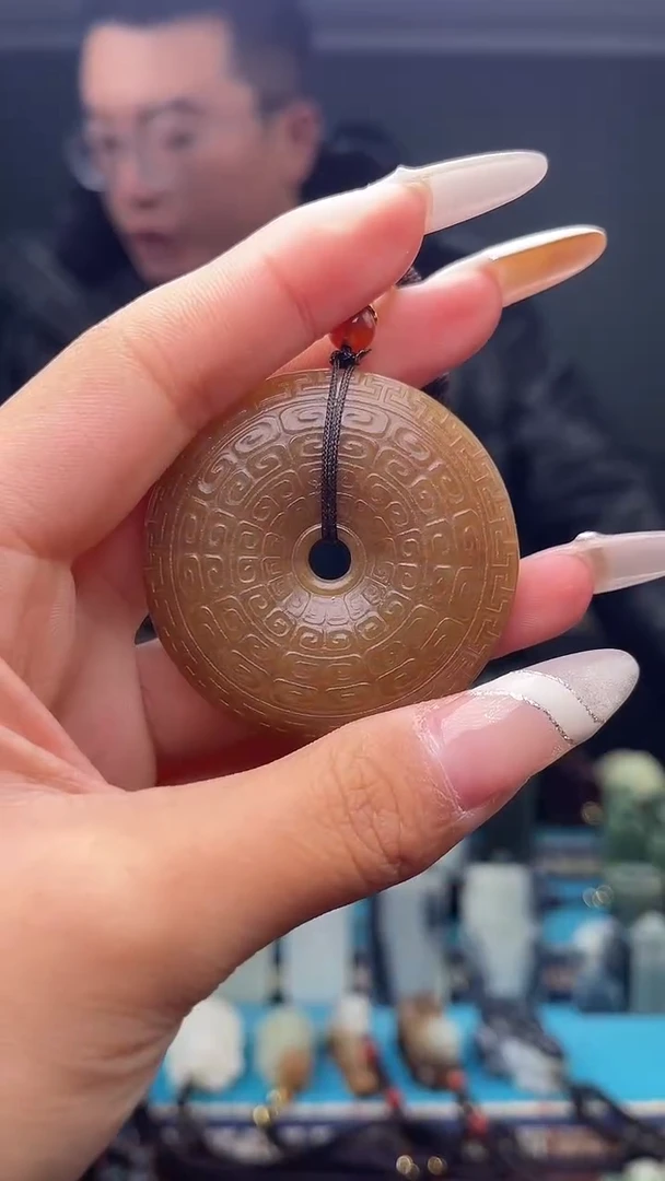 未镶嵌和田玉挂件1