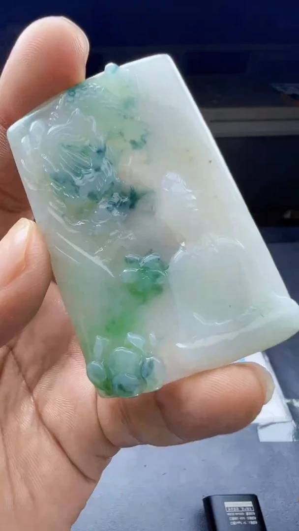 定制翡翠未镶嵌天然翡翠A货