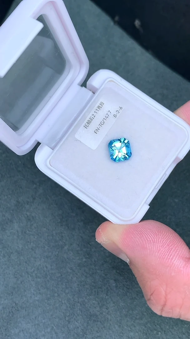 托帕石裸石克拉1