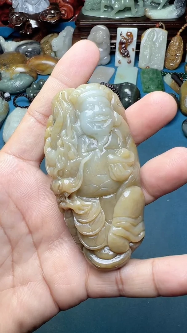 未镶嵌和田玉把件-