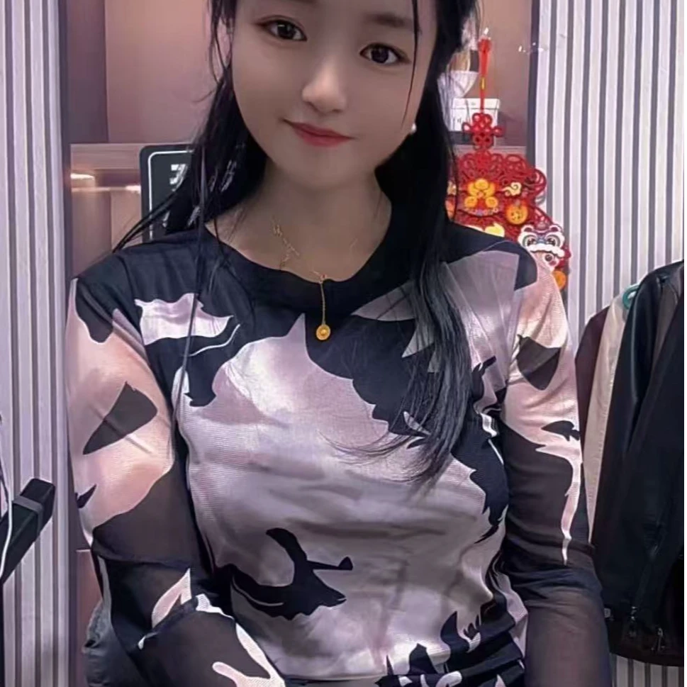 【孔雀飞专属】圆领高弹网纱T恤女20225图案印花长袖洋气显瘦上衣