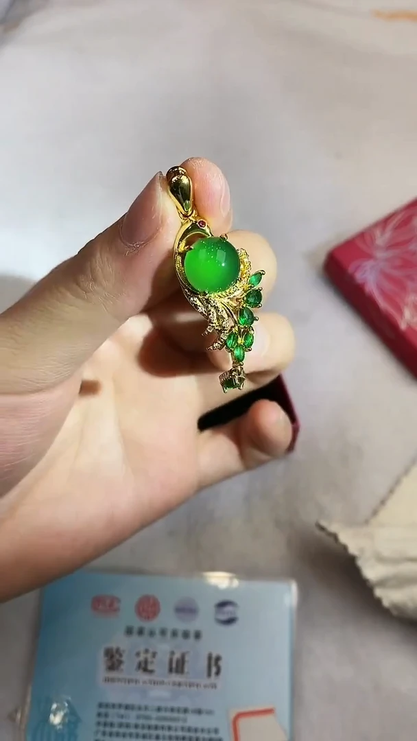 合金吊坠(不含链)玛瑙/玉髓天然精美吊坠多样性发