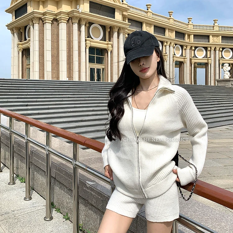 白色宽松长袖外套休闲开衫修身半裙女2025秋季新款针织两件套装