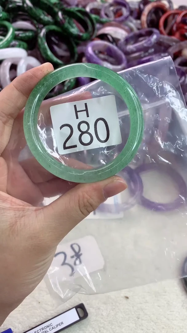 水晶手镯未镶嵌H280-53