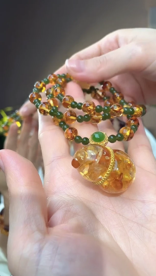 裸石琥珀未镶嵌花珀葫芦项链设计款