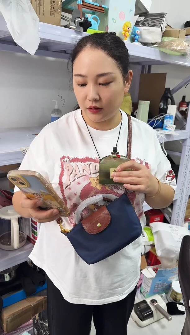 牦牛剖层皮革琪老板女包6号店超好看发图片款