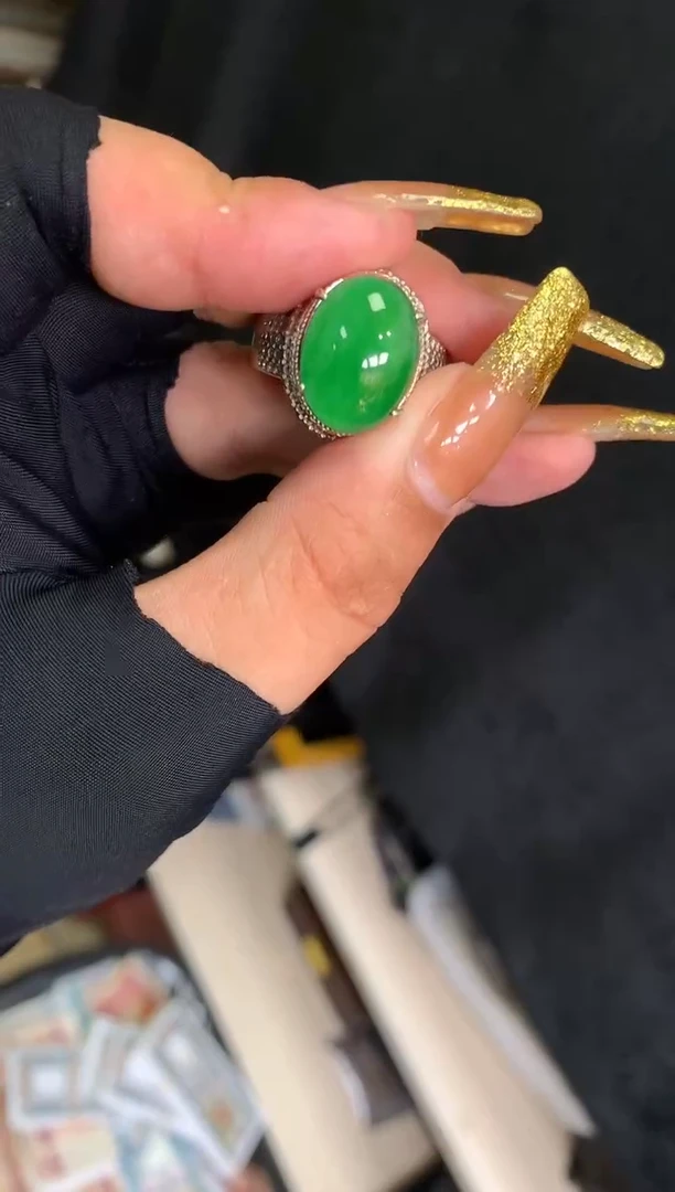 定制翡翠未镶嵌68定制翡翠-多样性发货（发其一）