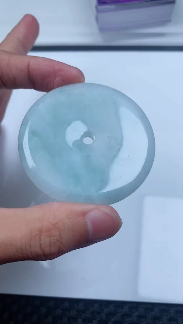 翡翠未镶嵌颈饰1111111111111