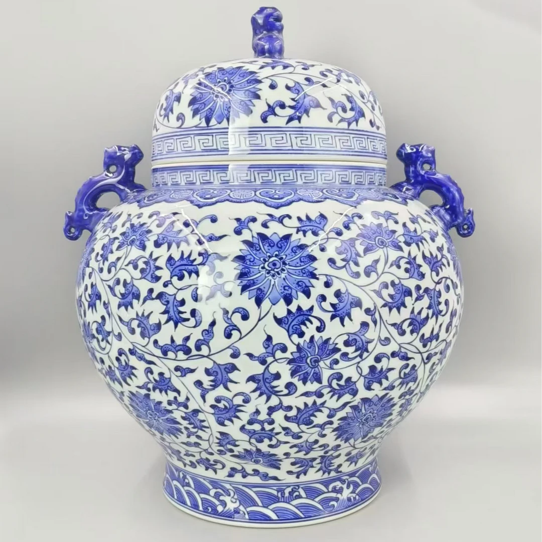 景德镇陶瓷/青花/缠枝莲双耳盖罐