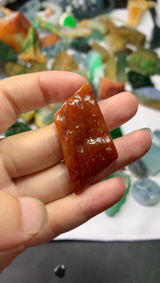 颈饰未镶嵌翡翠吉014天然翡翠