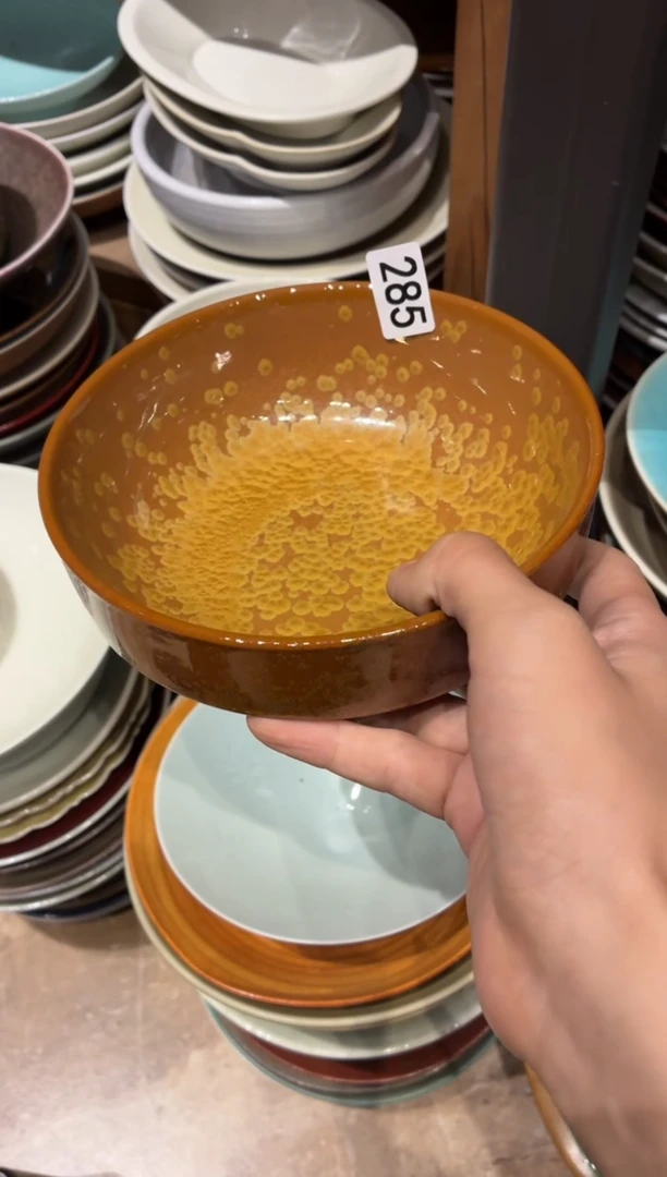 瓷片十*.285微瑕窑变手工钵1个