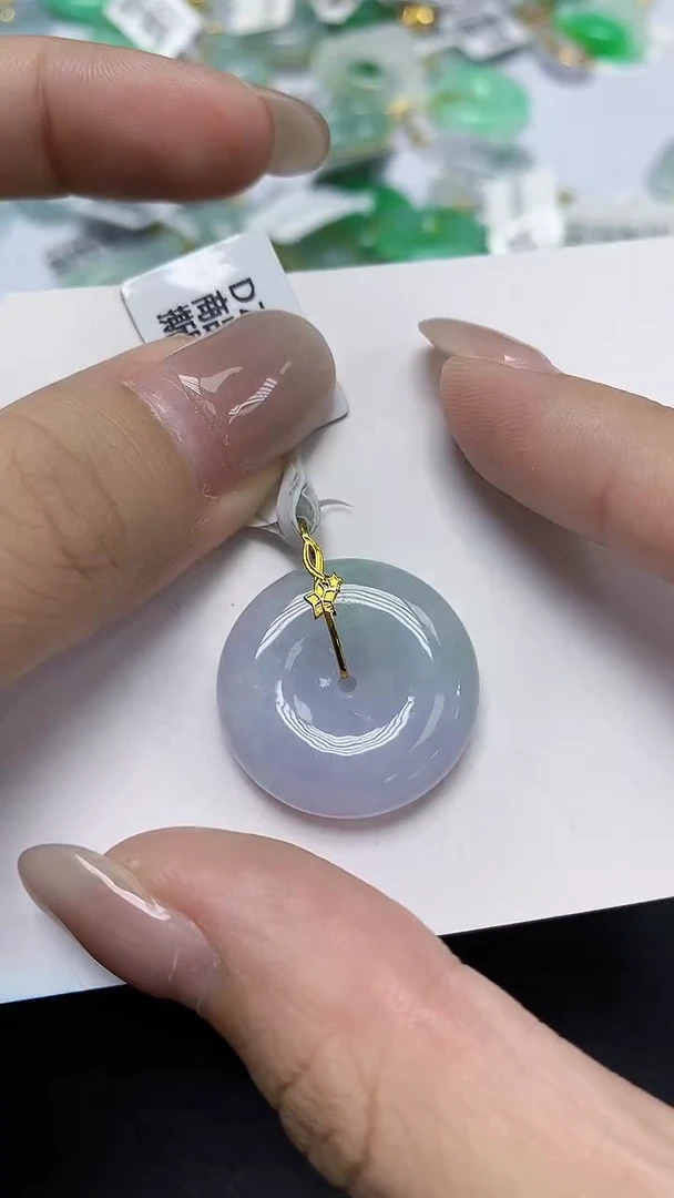 翡翠18K金镶嵌颈饰天然缅甸翡翠A货