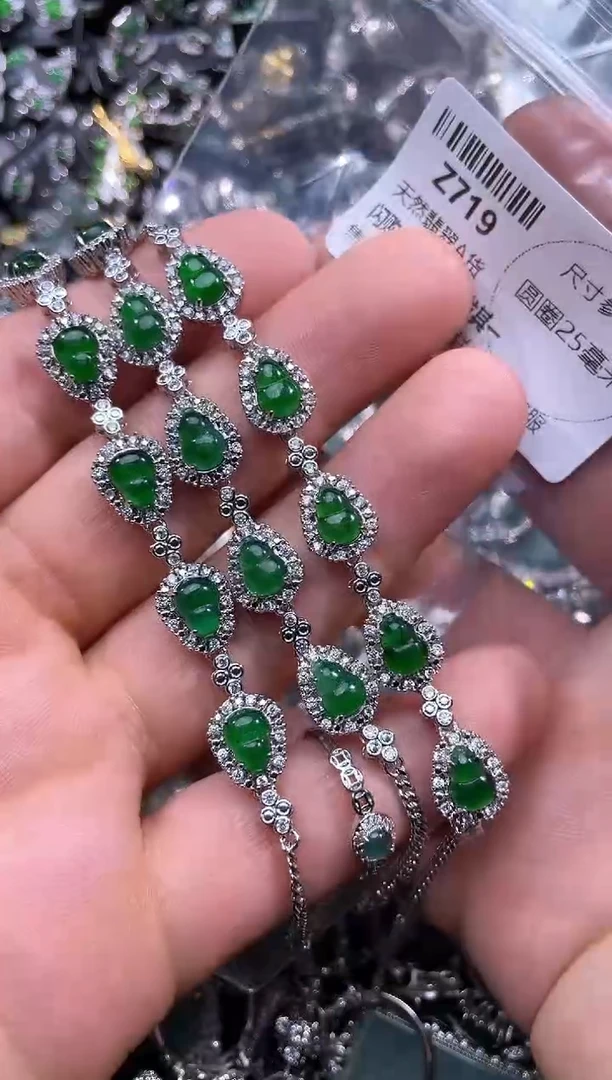 【闪购商品】翡翠颈饰未镶嵌Z719手链 多样性发其一