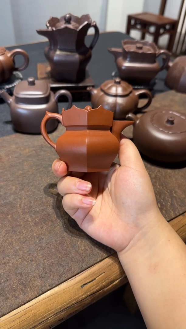 茶壶紫砂骠**军朱泥小僧帽 135ml
