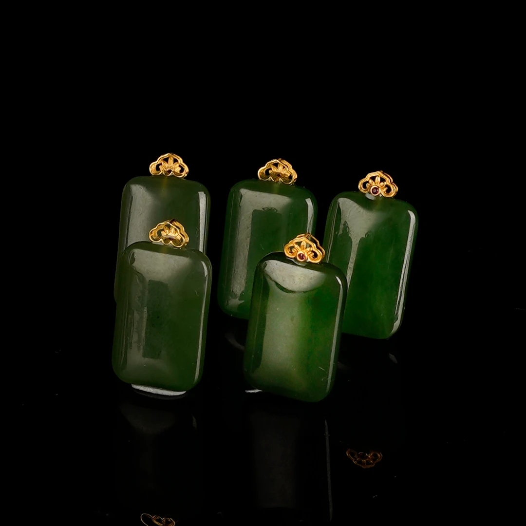 【上海友谊商店】XR0008和田玉无事牌吊坠【多样性发一】