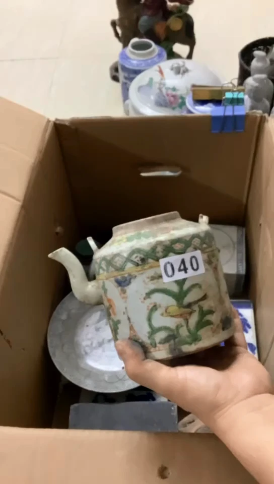【闪购商品】1有瑕疵的瓷器一单哦~~