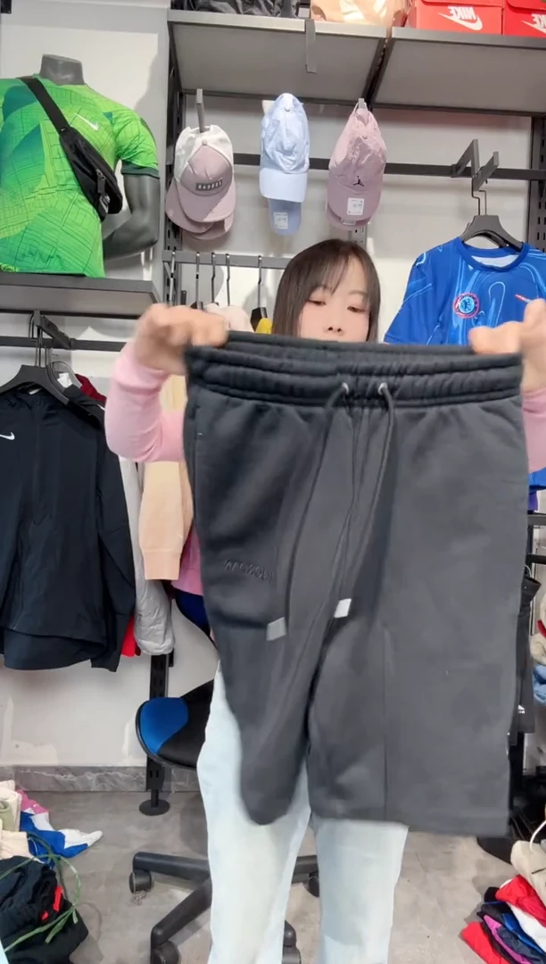 1417   编码 瑕疵款直播间过款为准 尺码XS