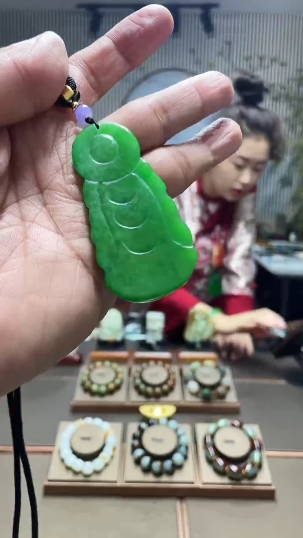 【闪购商品】翡翠挂件未镶嵌多样性发货任意一件