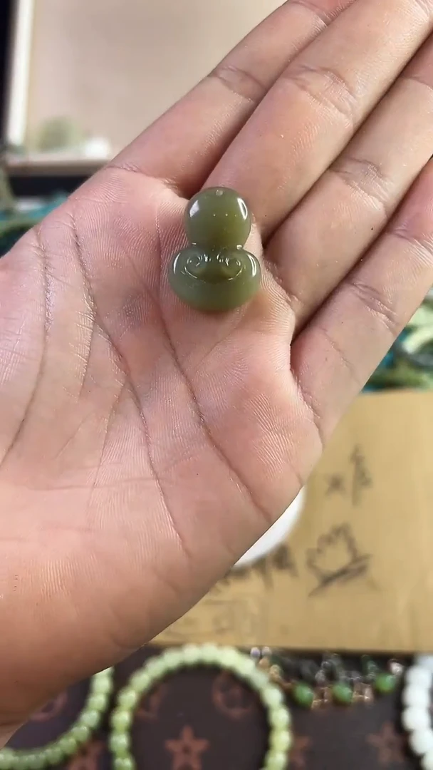 颈饰未镶嵌和田玉56