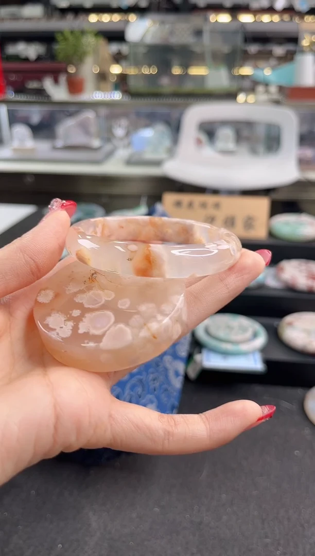 未镶嵌手镯石英质玉55-56圈口 （赠品镯心）322569
