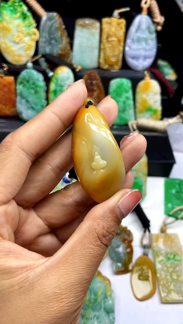 【闪购商品】定制翡翠未镶嵌翡翠A货