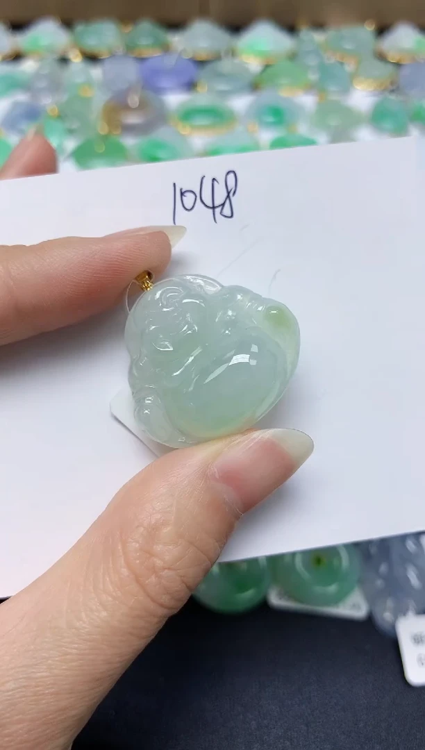 翡翠18K金镶嵌颈饰 天然翡翠A货
