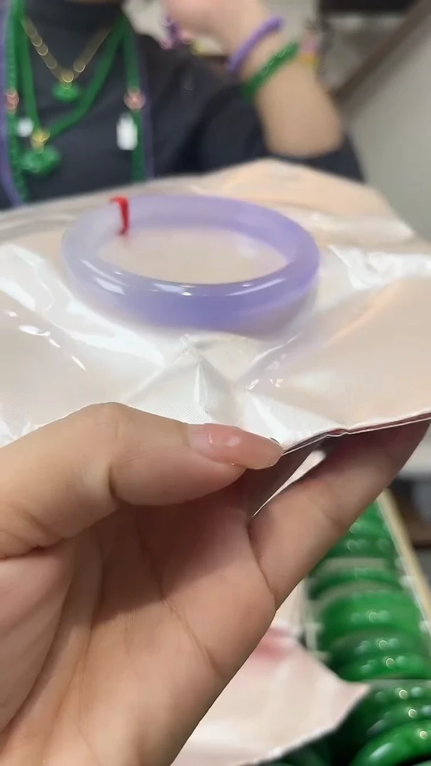 【闪购商品】砖雕a46 圈口60 独货手镯