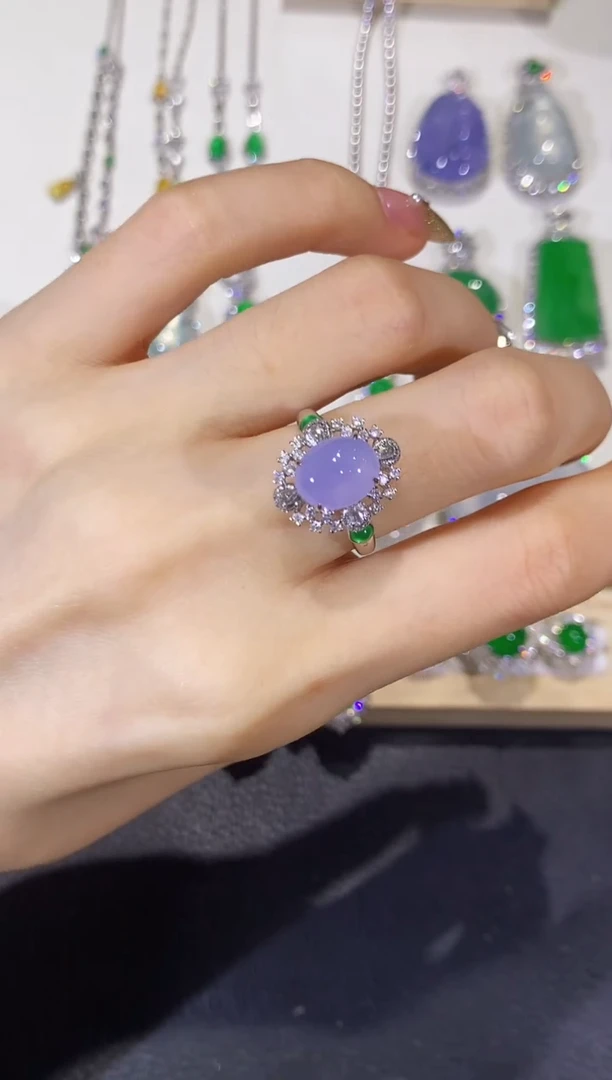 翡翠18K金镶嵌颈饰团购37