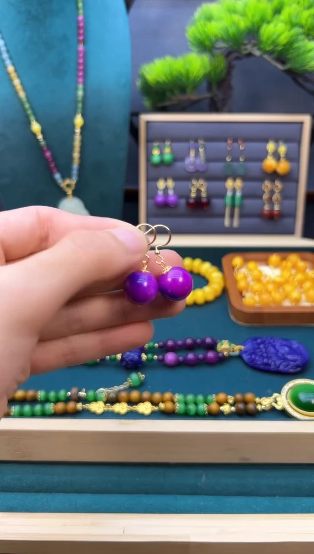 【闪购商品】苏纪石（舒俱来）耳钉14K金镶嵌EEEEEEEEEE