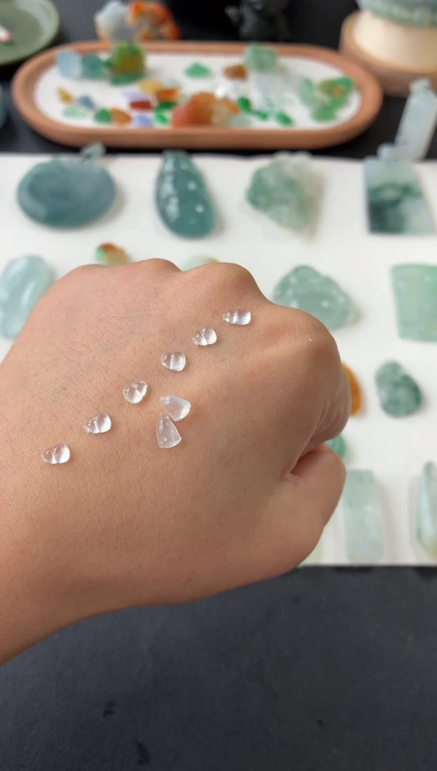 定制翡翠未镶嵌翡翠