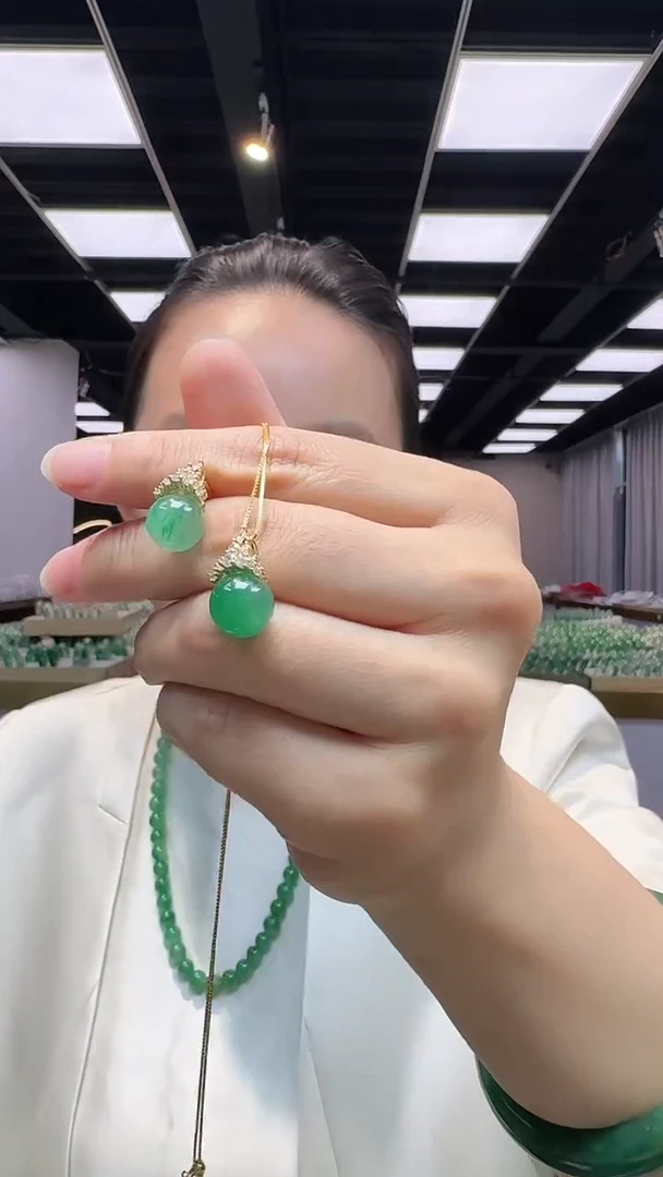 石英质玉合金吊坠(不含链)似锦套装