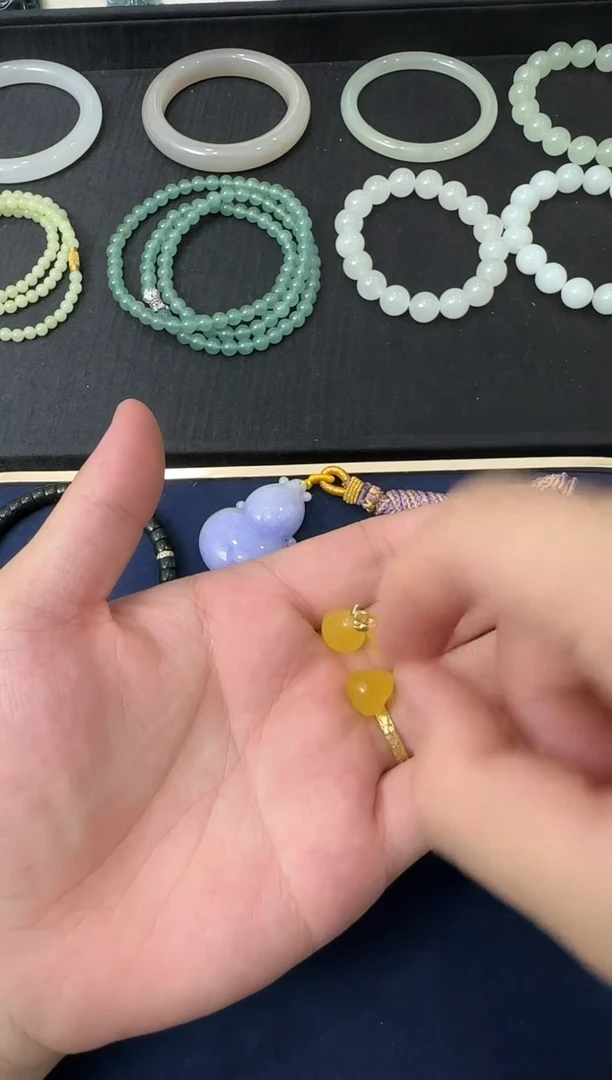 未镶嵌颈饰玛瑙/玉髓黄玉髓  吊坠-583479