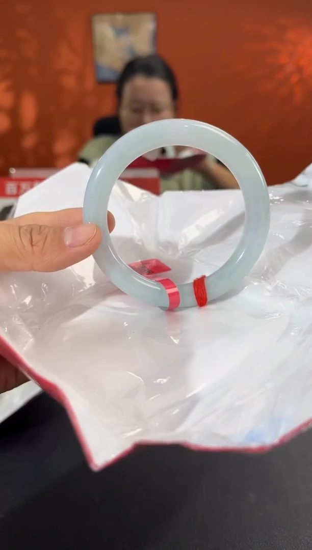 未镶嵌手镯翡翠5        圈口57