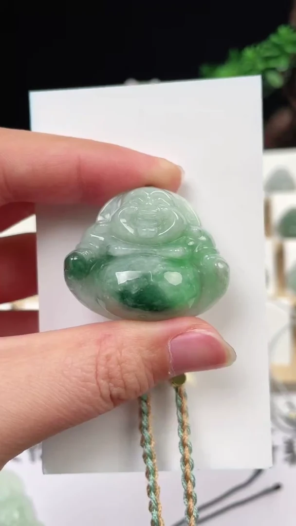 【闪购商品】翡翠颈饰未镶嵌佛公