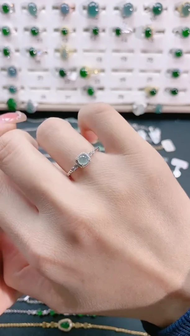 【闪购商品】翡翠戒指银S925镶嵌天然翡翠