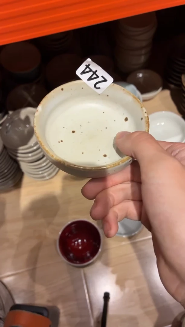 瓷片欢*244白麻点味碟2个