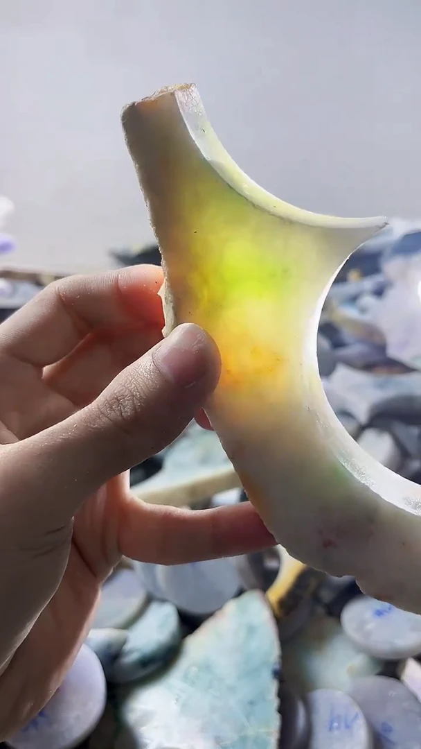 【闪购商品】翡翠裸石缅甸翡翠A货文831