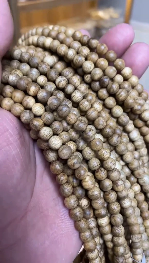【闪购商品】沉香手串菩萨棋圆珠长串0.7多样性发其一