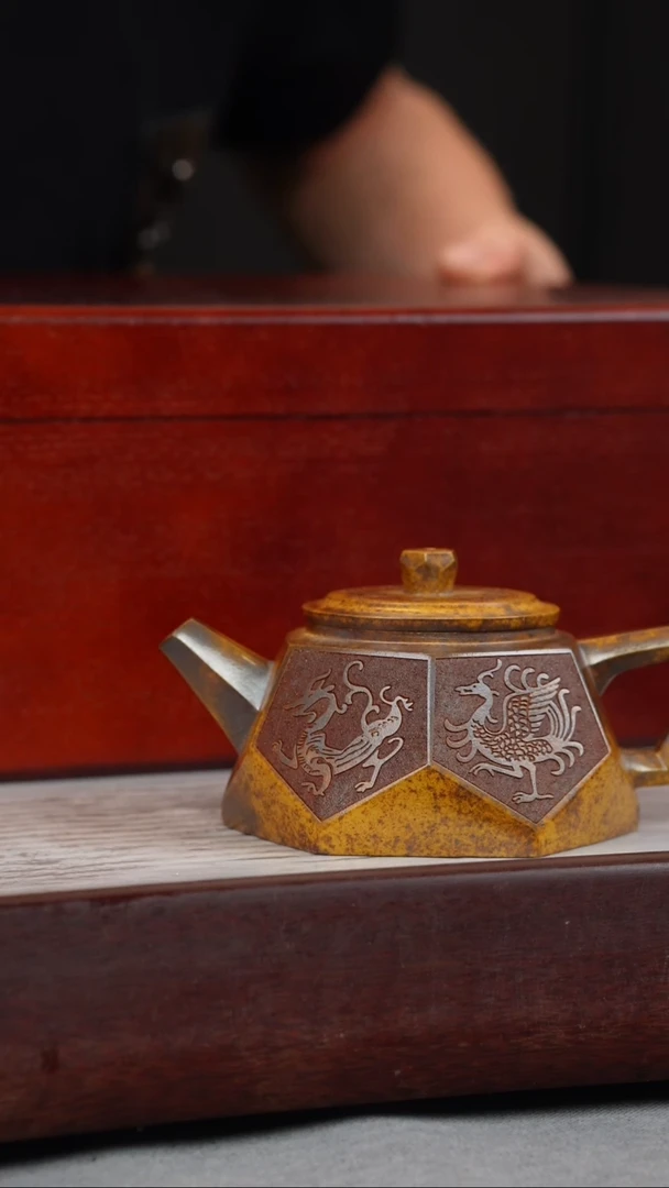 【闪购商品】紫砂茶壶龙骨金砂 钻石 四大神兽