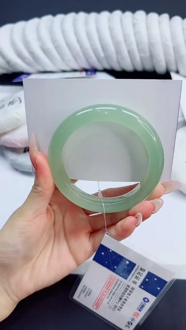 未镶嵌手镯石英质玉14/58DL