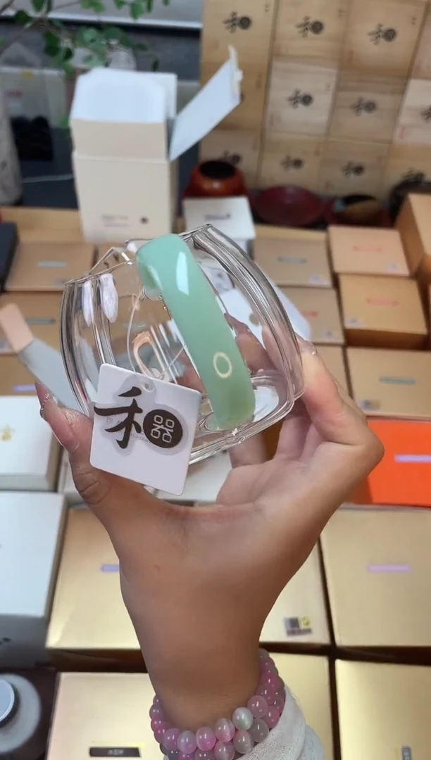 晶彩/倾妍茶海/浅玉