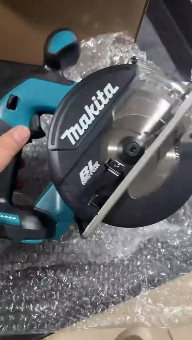 牧田dcs551电圆锯