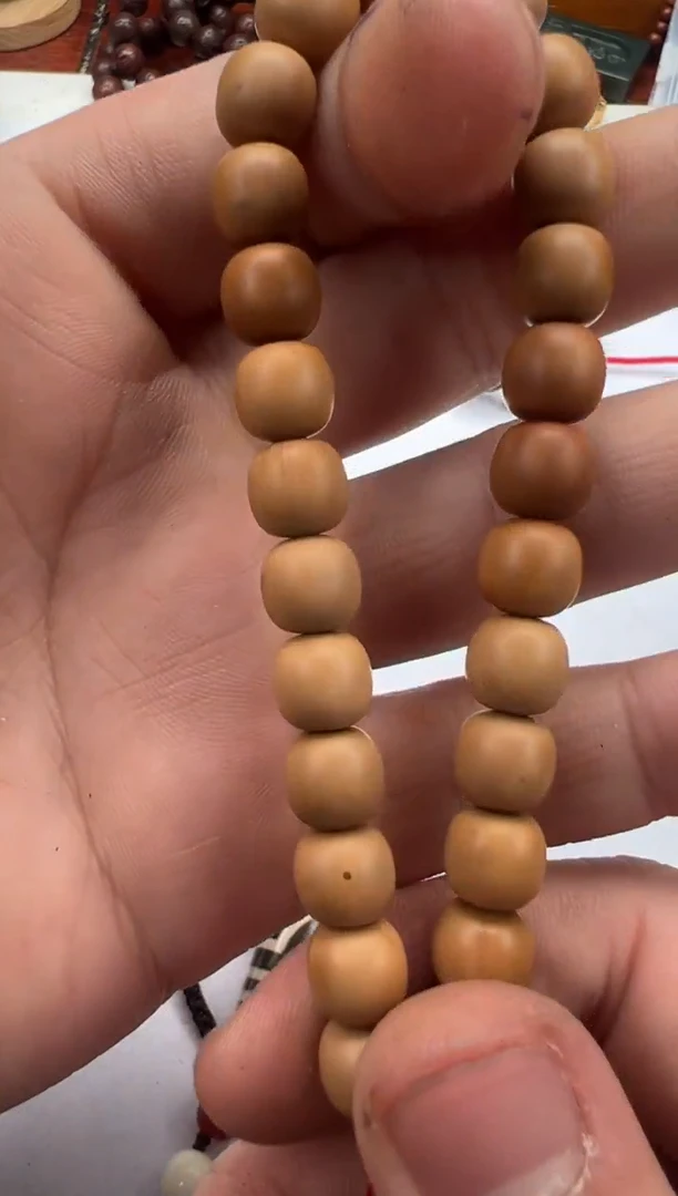 手串猴头核桃猴头有油点不保全品